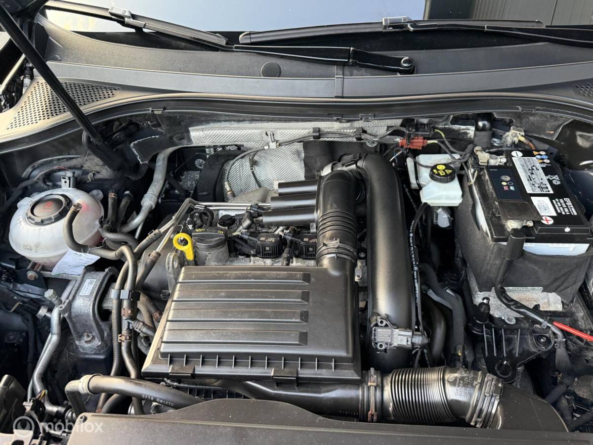 Volkswagen Tiguan Volkswagen Tiguan 1.4 TSI ACT DSG CFL CLIMA*ADABCRUISE*CARPLAY*PDC