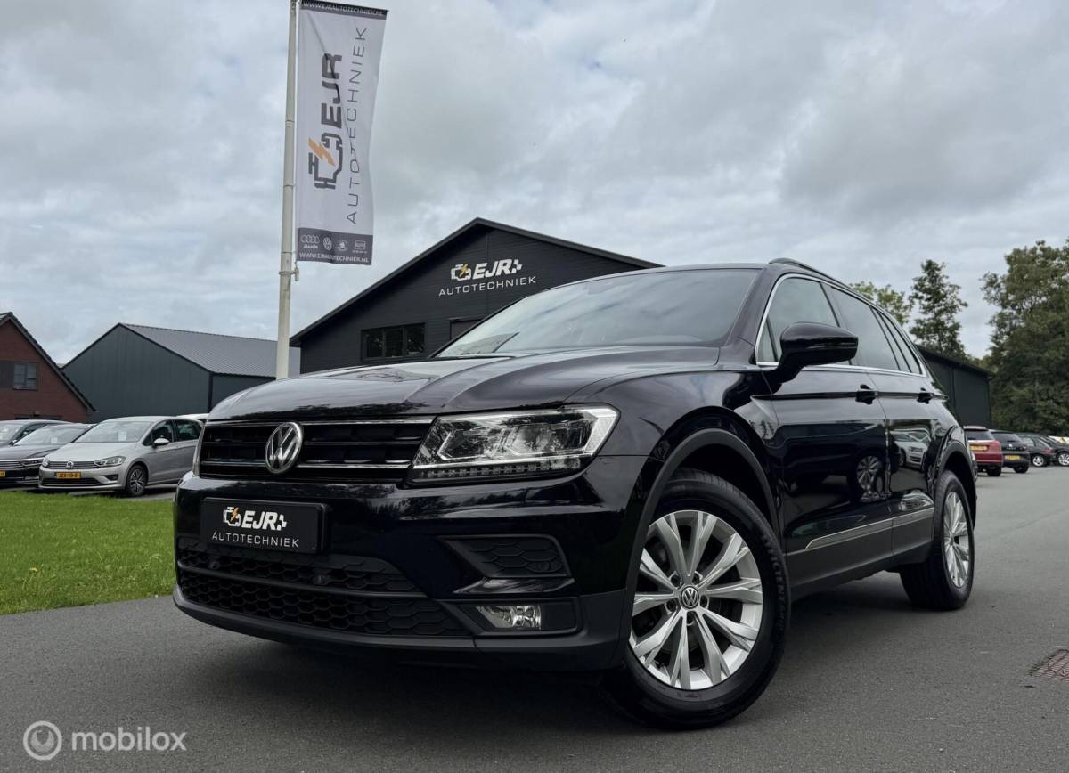 Volkswagen Tiguan Volkswagen Tiguan 1.4 TSI ACT DSG CFL CLIMA*ADABCRUISE*CARPLAY*PDC