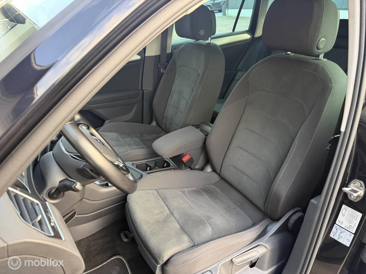 Volkswagen Tiguan Volkswagen Tiguan 1.4 TSI ACT DSG CFL CLIMA*ADABCRUISE*CARPLAY*PDC