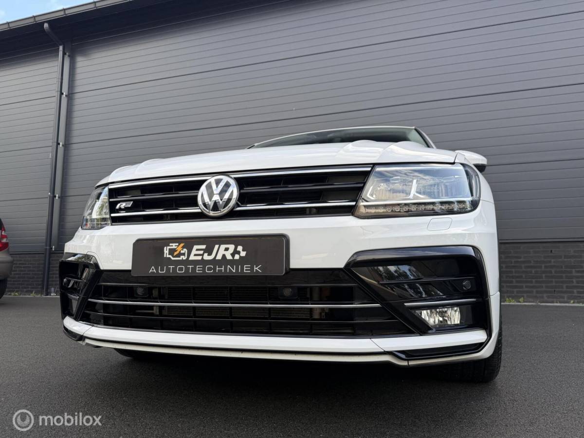 Volkswagen Tiguan Volkswagen Tiguan 1.4 TSI DSG ACT 4Motion R-Line Sound edition