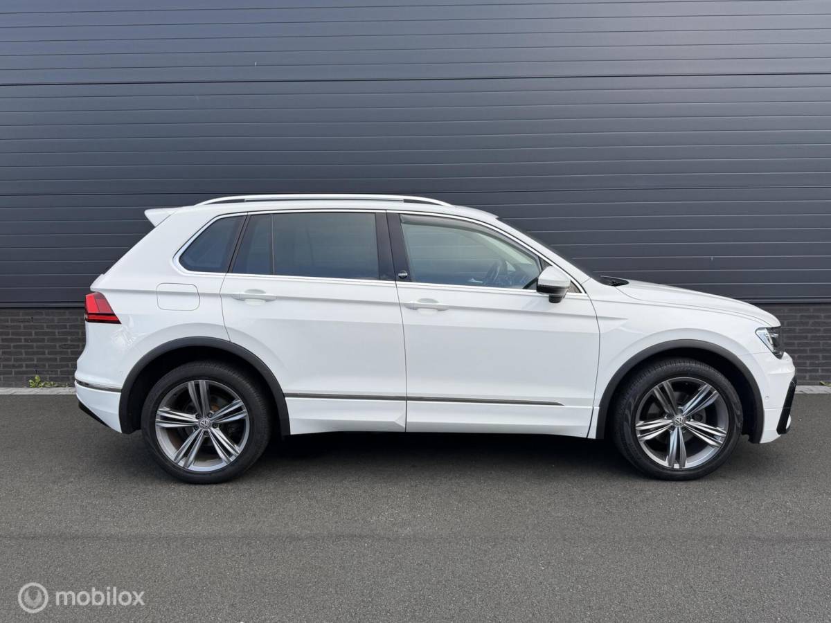 Volkswagen Tiguan Volkswagen Tiguan 1.4 TSI DSG ACT 4Motion R-Line Sound edition