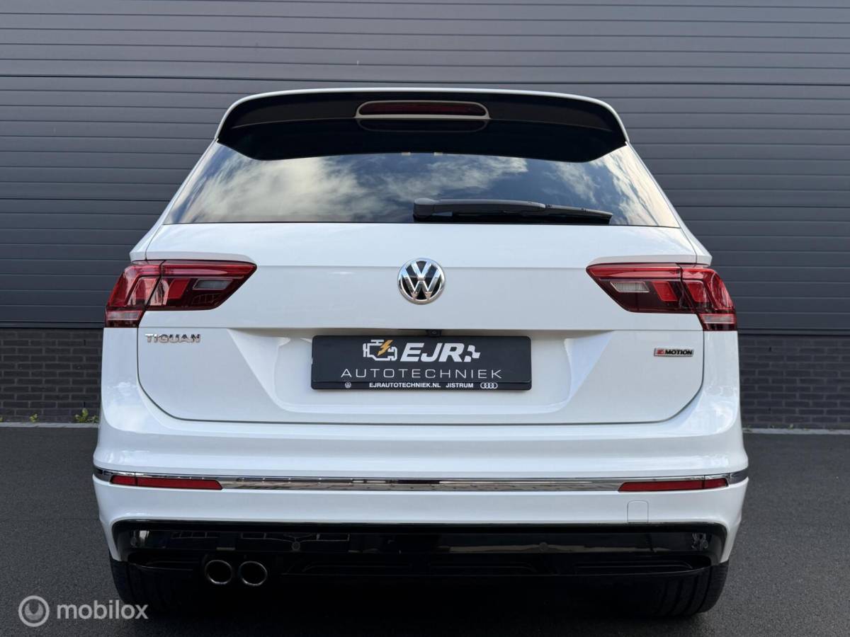 Volkswagen Tiguan Volkswagen Tiguan 1.4 TSI DSG ACT 4Motion R-Line Sound edition