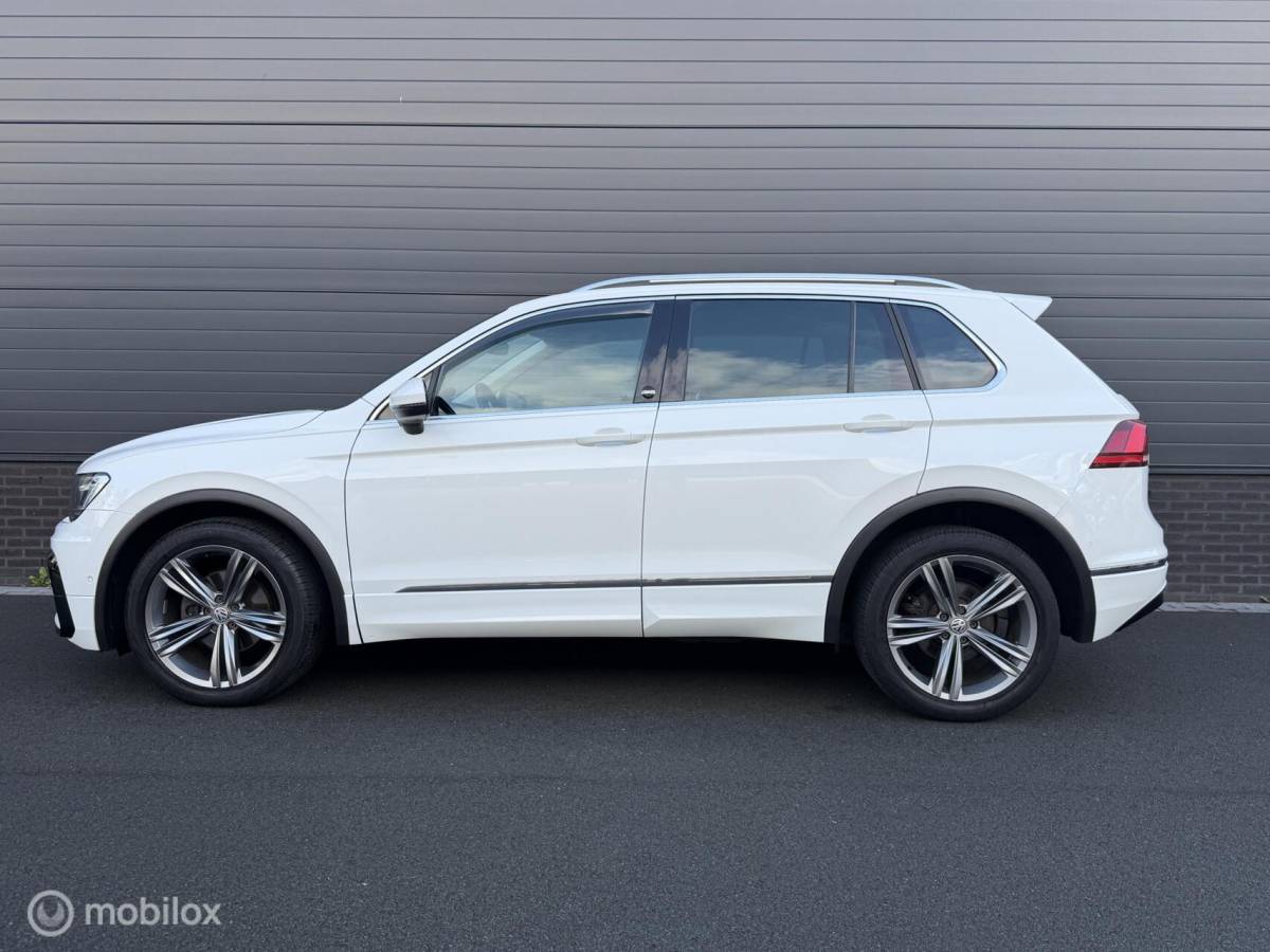 Volkswagen Tiguan Volkswagen Tiguan 1.4 TSI DSG ACT 4Motion R-Line Sound edition