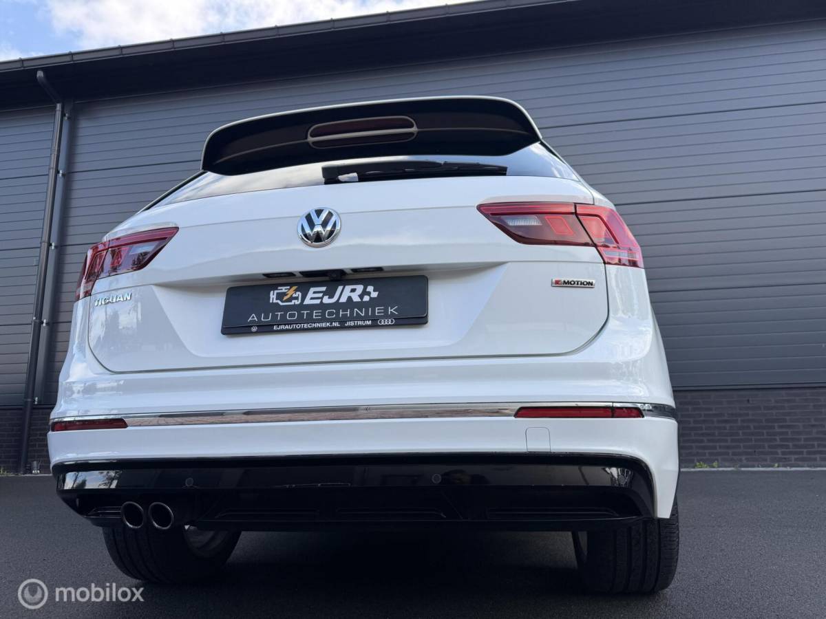 Volkswagen Tiguan Volkswagen Tiguan 1.4 TSI DSG ACT 4Motion R-Line Sound edition