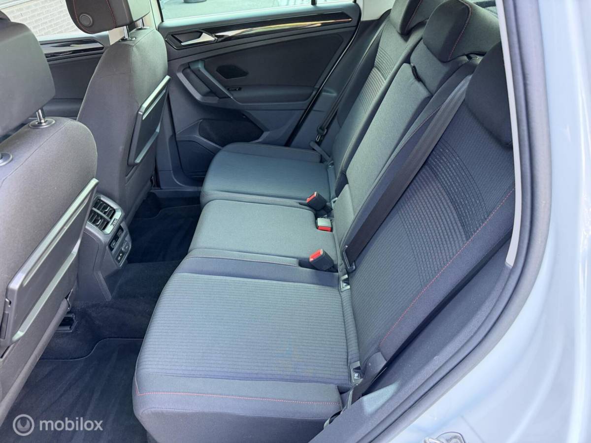 Volkswagen Tiguan Volkswagen Tiguan 1.4 TSI DSG ACT 4Motion R-Line Sound edition