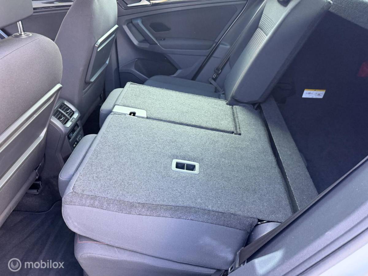Volkswagen Tiguan Volkswagen Tiguan 1.4 TSI DSG ACT 4Motion R-Line Sound edition