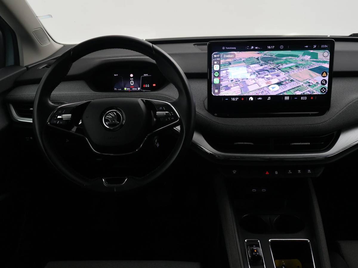 Škoda Enyaq iV Skoda Enyaq iV 60 + SFEERVERLICHTING | APPLE CARPLAY | ANDROID AUTO | DAB
