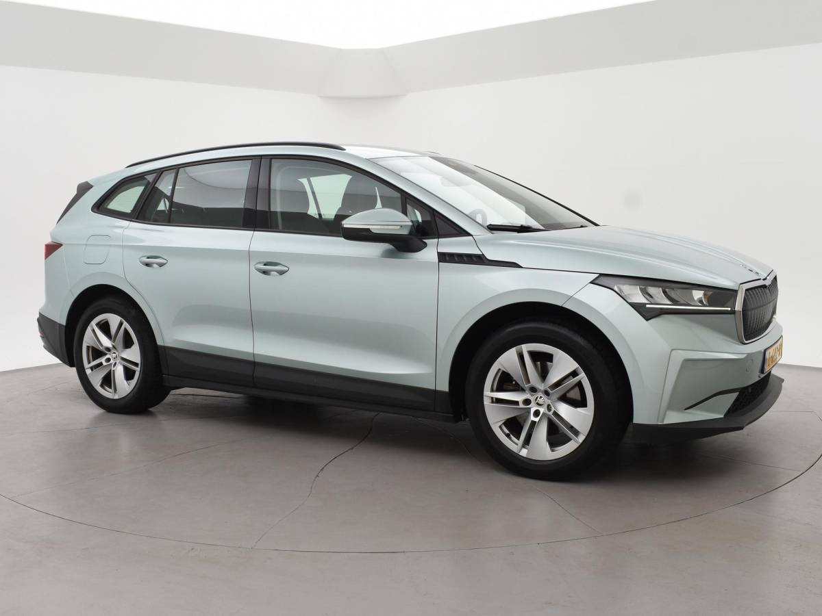 Škoda Enyaq iV Skoda Enyaq iV 60 + SFEERVERLICHTING | APPLE CARPLAY | ANDROID AUTO | DAB