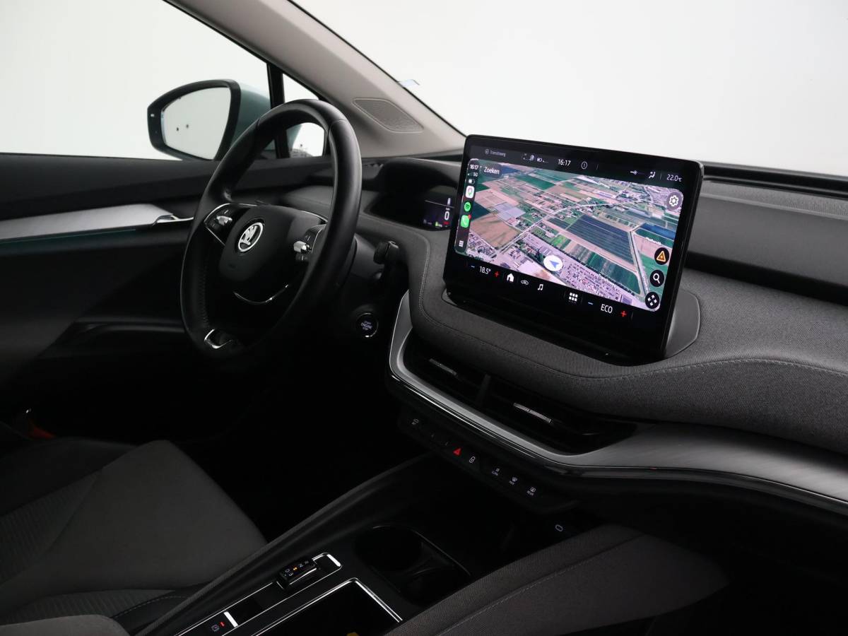 Škoda Enyaq iV Skoda Enyaq iV 60 + SFEERVERLICHTING | APPLE CARPLAY | ANDROID AUTO | DAB