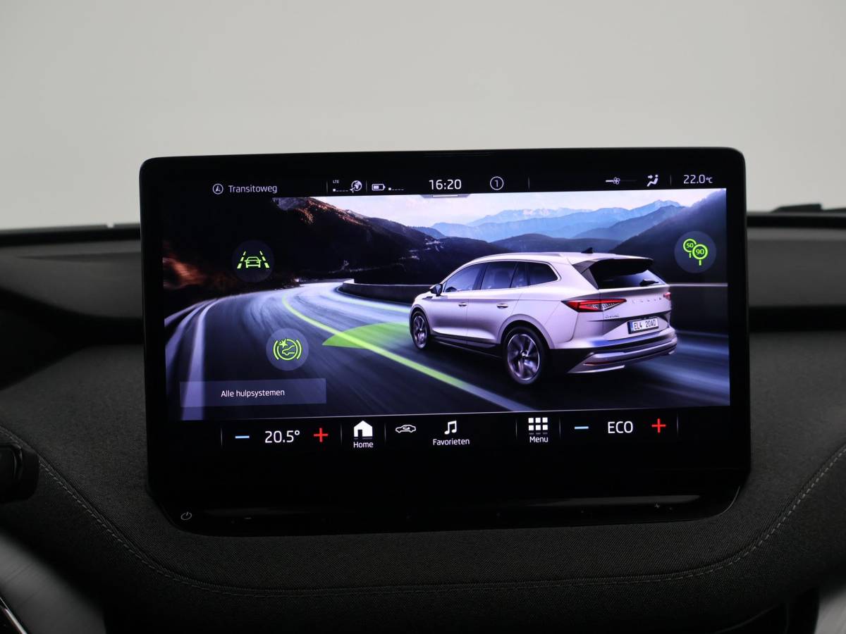 Škoda Enyaq iV Skoda Enyaq iV 60 + SFEERVERLICHTING | APPLE CARPLAY | ANDROID AUTO | DAB