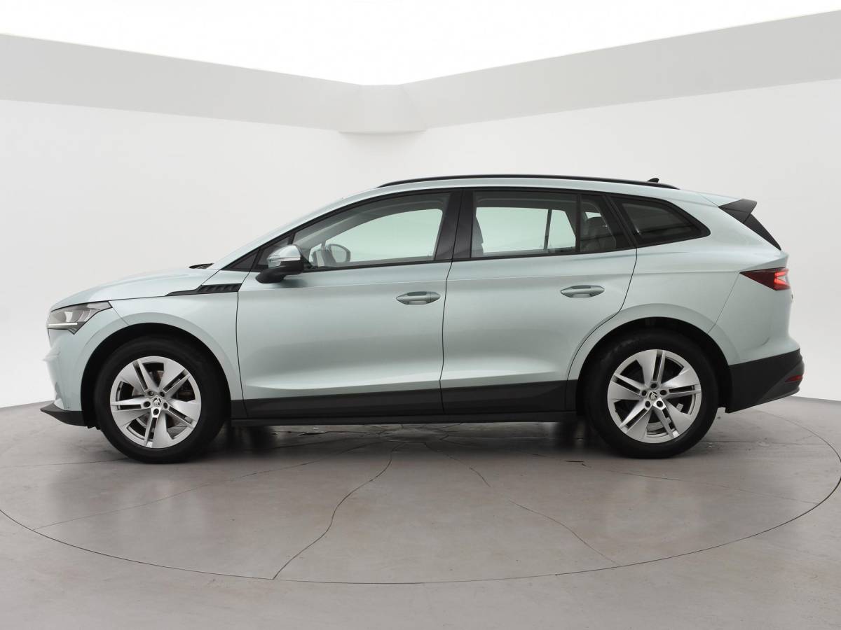 Škoda Enyaq iV Skoda Enyaq iV 60 + SFEERVERLICHTING | APPLE CARPLAY | ANDROID AUTO | DAB