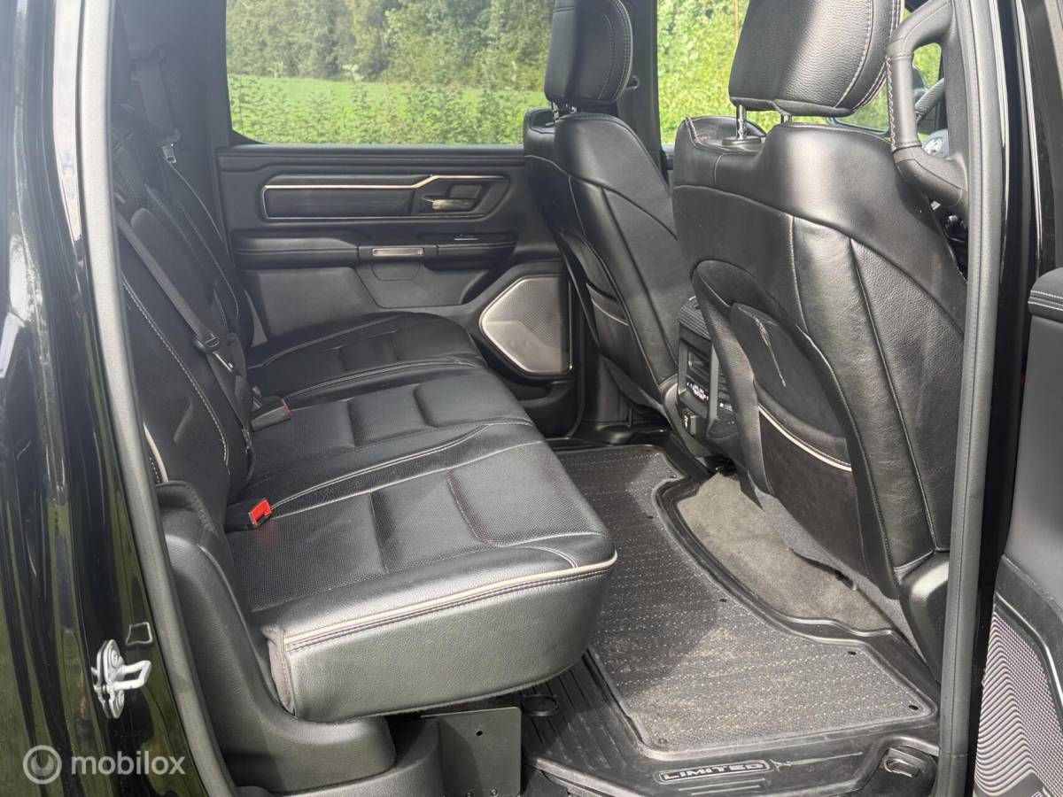 Dodge Ram 1500 Dodge Ram 1500 5.7 V8 4×4 Crew Cab  Limited