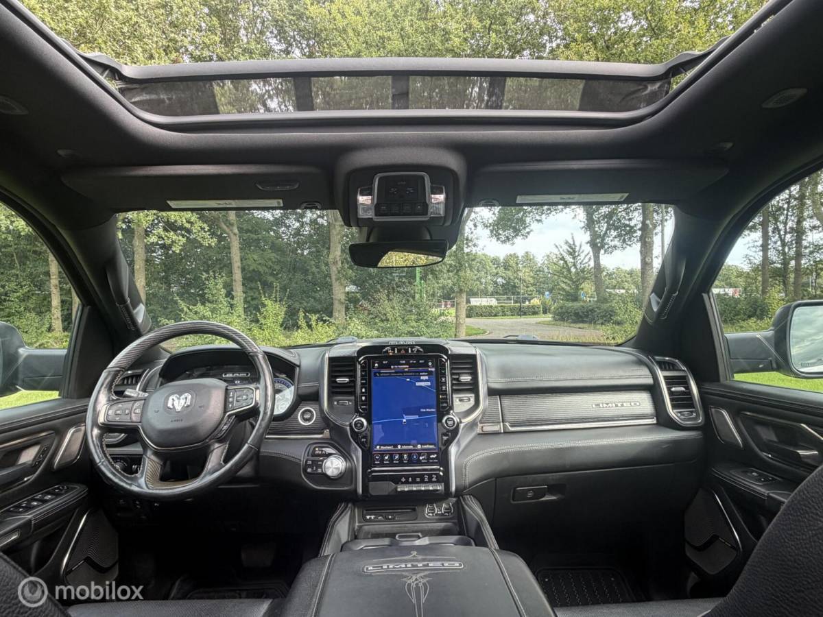 Dodge Ram 1500 Dodge Ram 1500 5.7 V8 4×4 Crew Cab  Limited
