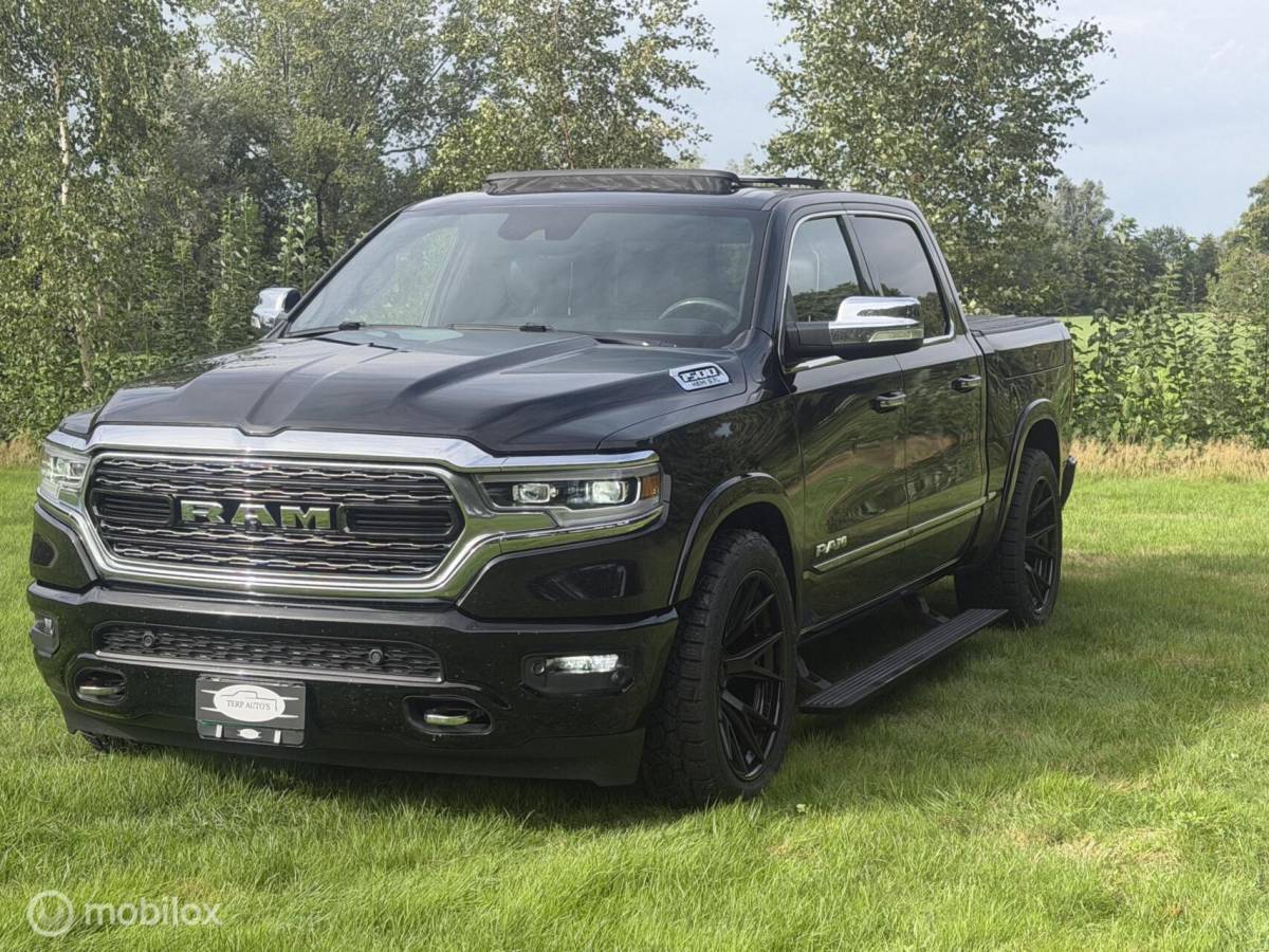 Dodge Ram 1500 Dodge Ram 1500 5.7 V8 4×4 Crew Cab  Limited