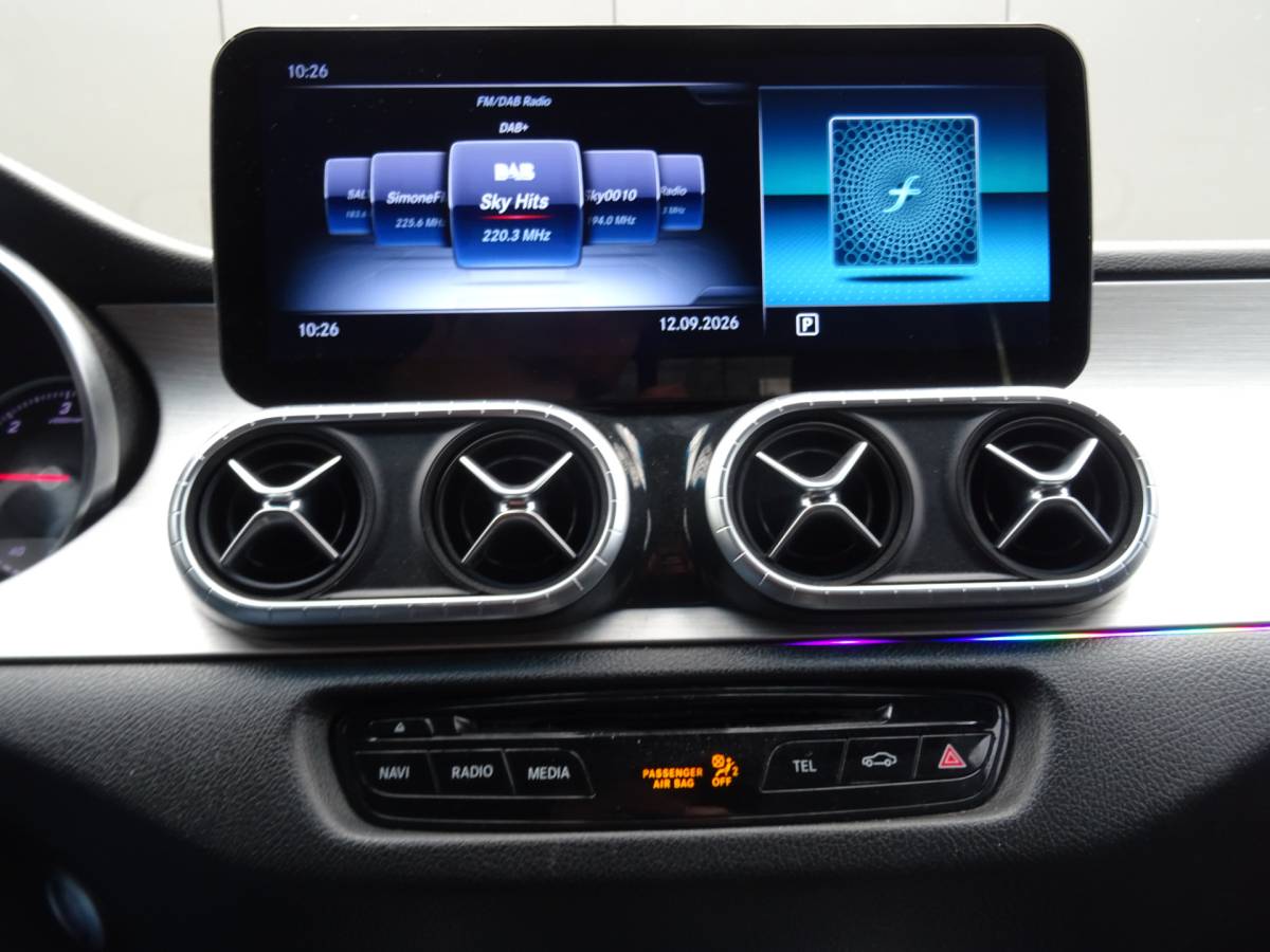 Mercedes-Benz X-Klasse Mercedes-Benz X-klasse 250 d 4-MATIC Progressive * 360 CAM * 19 INCH !!