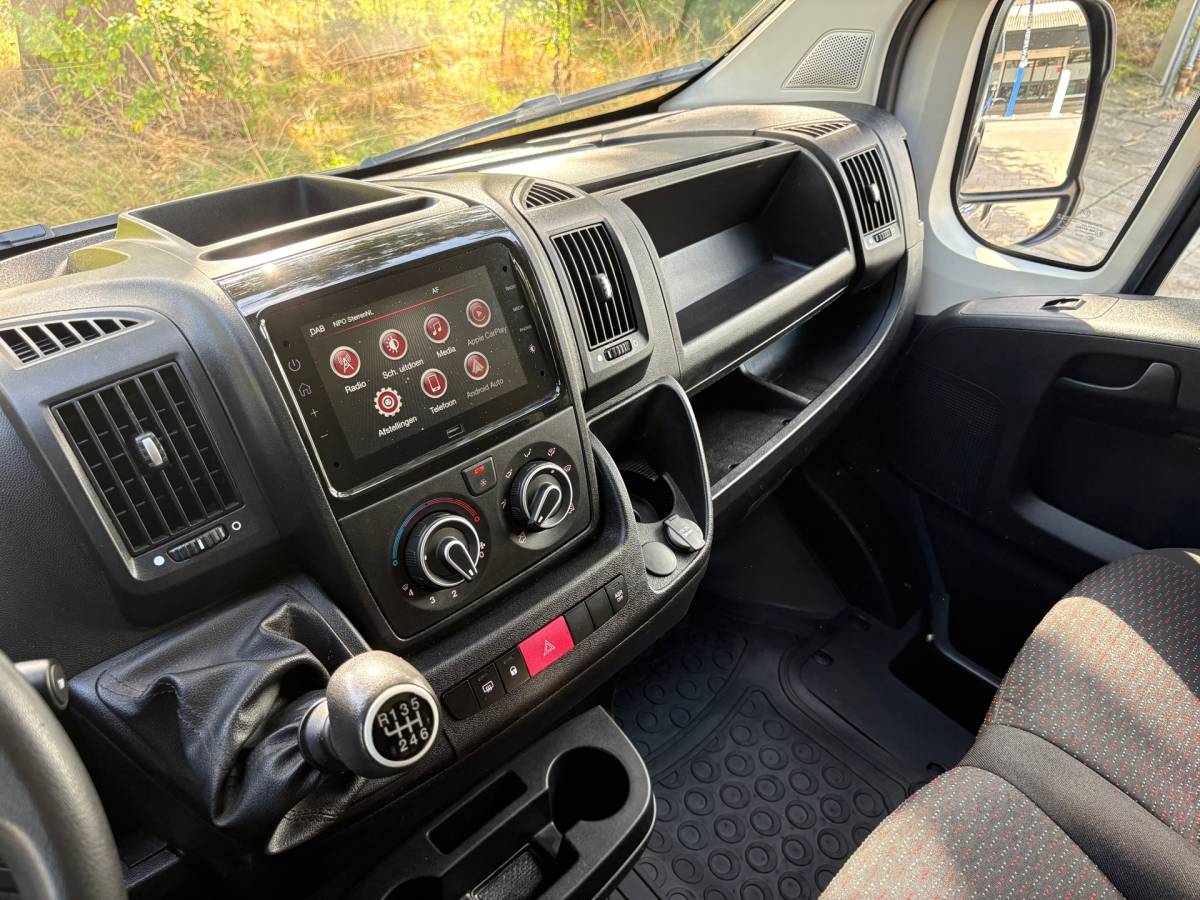 Opel Movano Opel Movano 2.2D 140PK L4H3|trekhaak 2500KG|airco|cruise|achteruitrijcamera|apple carplay|navi|drie zitplaatsen, EURO6.