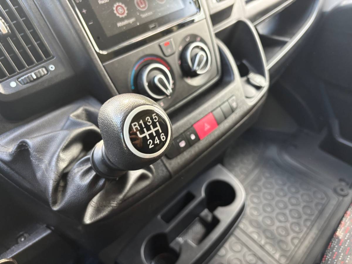 Opel Movano Opel Movano 2.2D 140PK L4H3|trekhaak 2500KG|airco|cruise|achteruitrijcamera|apple carplay|navi|drie zitplaatsen, EURO6.