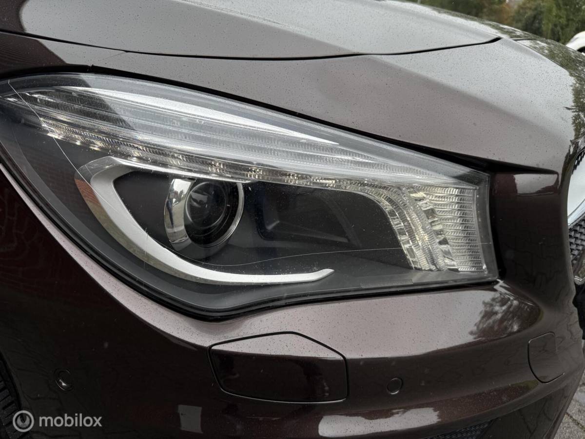 Mercedes-Benz CLA Mercedes CLA-klasse Shooting Brake 180 AMG Panorama Cruise Bluetooth NL Auto 2016