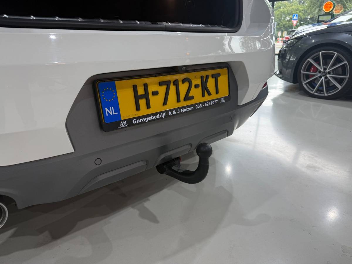 BMW X2 BMW X2 1.8i sDrive Lefhebber Edition *M-Pakket* Automaat|Alcantara|HUD|Sfeerverlichting|Memory|Keyless|Stoelverw.|Trekhaak|Navi