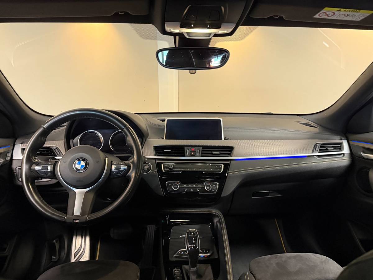 BMW X2 BMW X2 1.8i sDrive Lefhebber Edition *M-Pakket* Automaat|Alcantara|HUD|Sfeerverlichting|Memory|Keyless|Stoelverw.|Trekhaak|Navi
