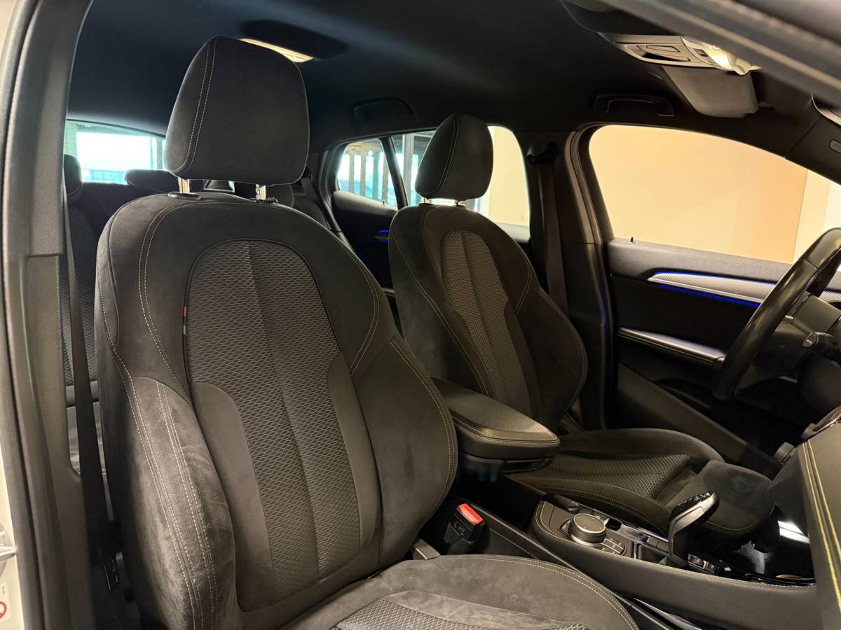 BMW X2 BMW X2 1.8i sDrive Lefhebber Edition *M-Pakket* Automaat|Alcantara|HUD|Sfeerverlichting|Memory|Keyless|Stoelverw.|Trekhaak|Navi