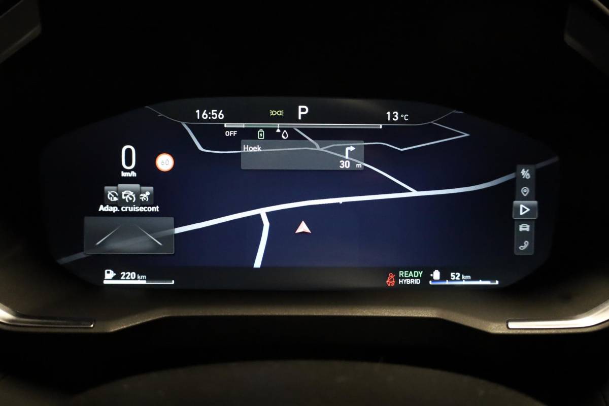Lynk & Co 01 Lynk & Co 01 1.5 MY23! TREKHAAK! 6.6KWh ZWARTE-HEMEL ROLHOES MY23 360-CAMERA PANO/SCHUIF INFINITY DAB NAVI CARPLAY STOELVERWARMING ELEK.ACHTERKLEP 20″LMV