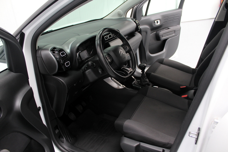 Citroën C3 Aircross Citroën C3 Aircross 1.2 PureTech S&S Feel 111PK, RIJKLAAR | CARPLAY | CLIMATE CONTROLE | CRUISE CONTROLE