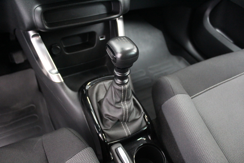 Citroën C3 Aircross Citroën C3 Aircross 1.2 PureTech S&S Feel 111PK, RIJKLAAR | CARPLAY | CLIMATE CONTROLE | CRUISE CONTROLE