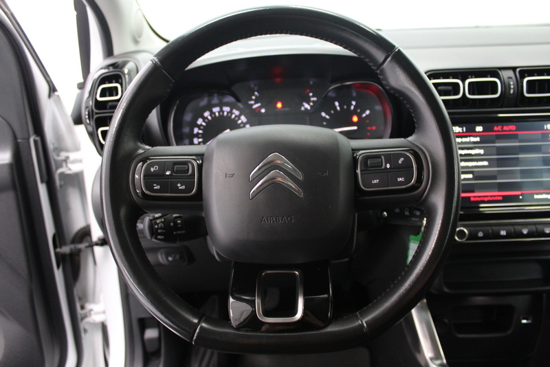 Citroën C3 Aircross Citroën C3 Aircross 1.2 PureTech S&S Feel 111PK, RIJKLAAR | CARPLAY | CLIMATE CONTROLE | CRUISE CONTROLE