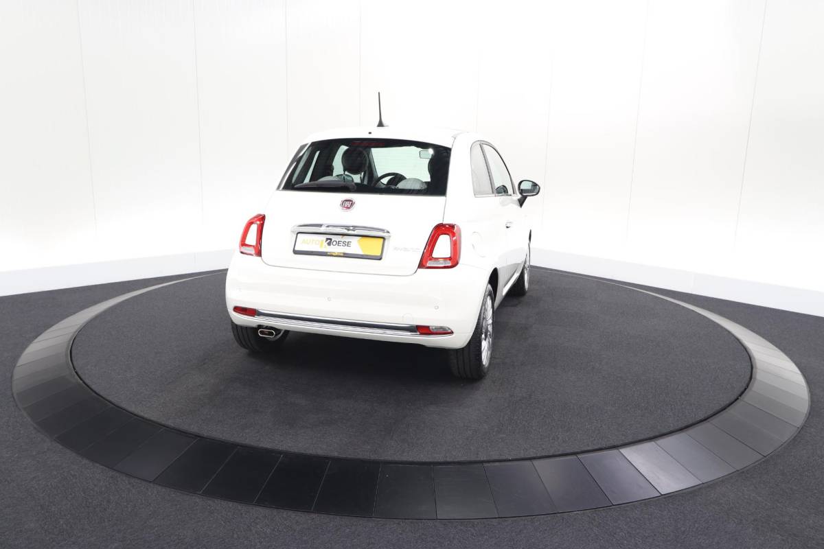 Fiat 500 Fiat 500 1.0 Hybrid Dolcevita | Panoramadak | Climate Control | Apple Carplay | Parkeersensoren