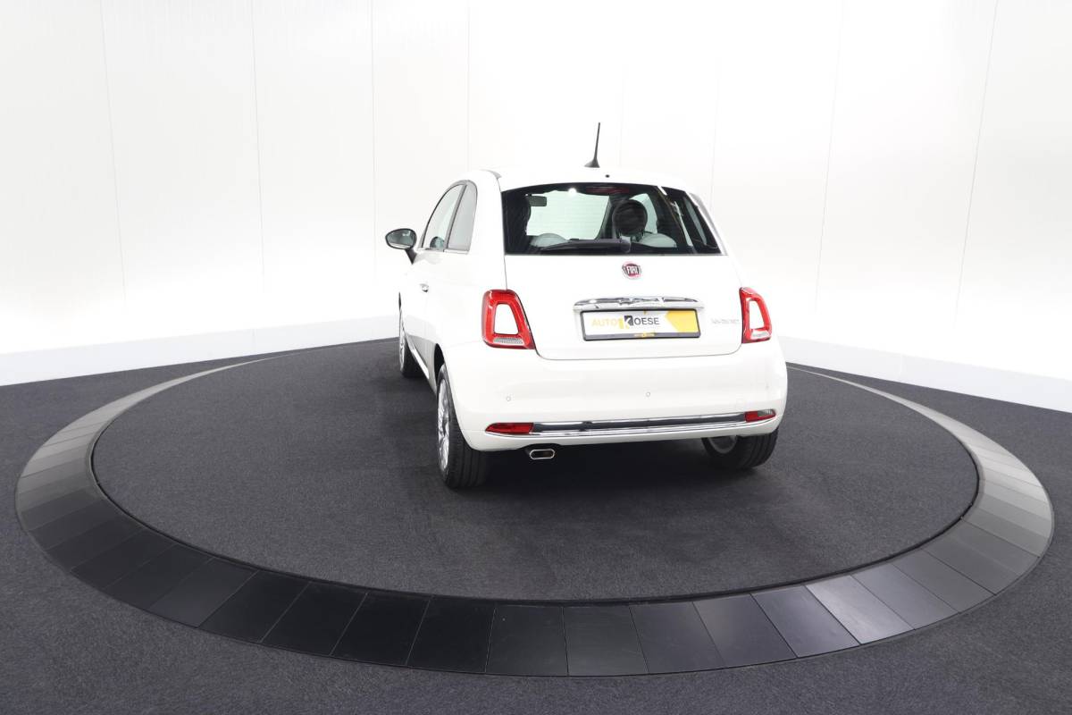 Fiat 500 Fiat 500 1.0 Hybrid Dolcevita | Panoramadak | Climate Control | Apple Carplay | Parkeersensoren