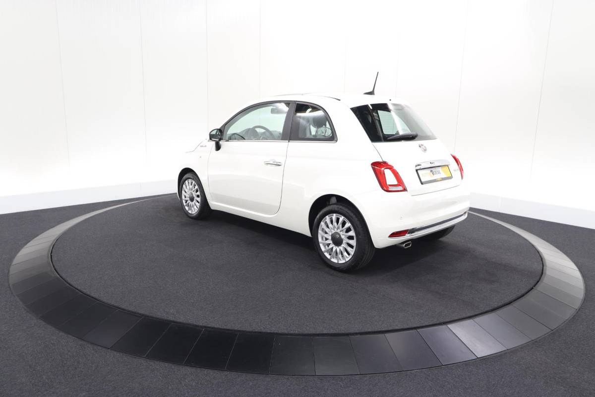 Fiat 500 Fiat 500 1.0 Hybrid Dolcevita | Panoramadak | Climate Control | Apple Carplay | Parkeersensoren
