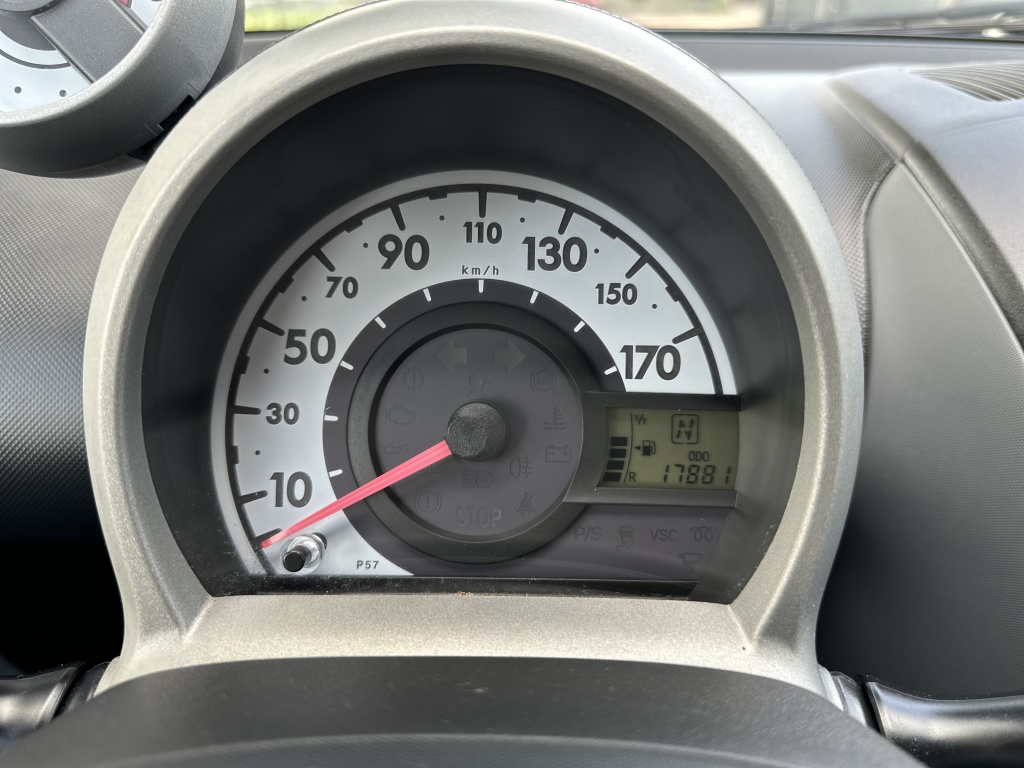 Peugeot 107 Peugeot 107 1.0-12V XS AUTOMAAT*UNIEKE KM.STAND MET NAP*AIRCO*5DRS