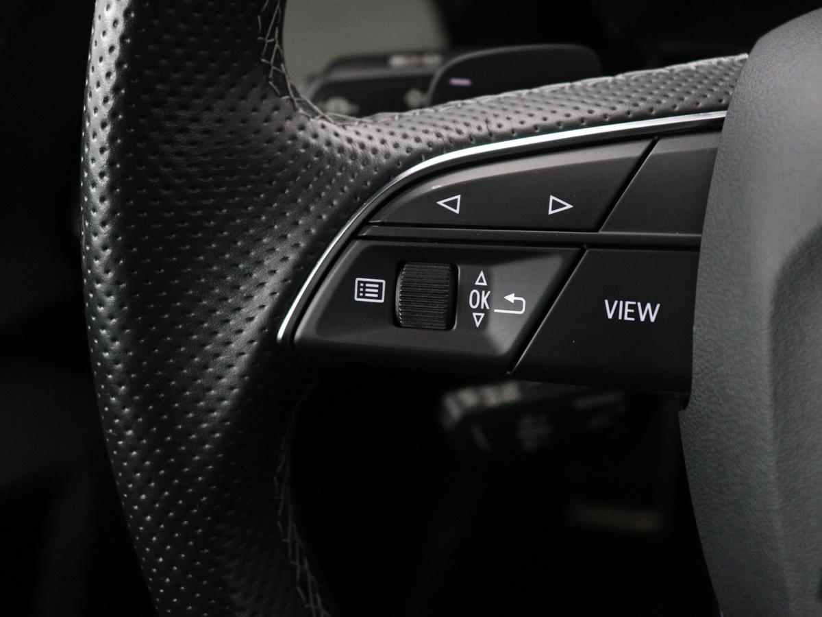 Audi S3 Audi S3 2.0 TFSI S3 quattro | Adaptive cruise | B&O |  Bang & Olufsen | Matrix LED | Leder/Alcantara | Park Assist | Stoelverwarming | Virtual Cockpit | Carplay | Navigatie | Sportstoelen | Climate control