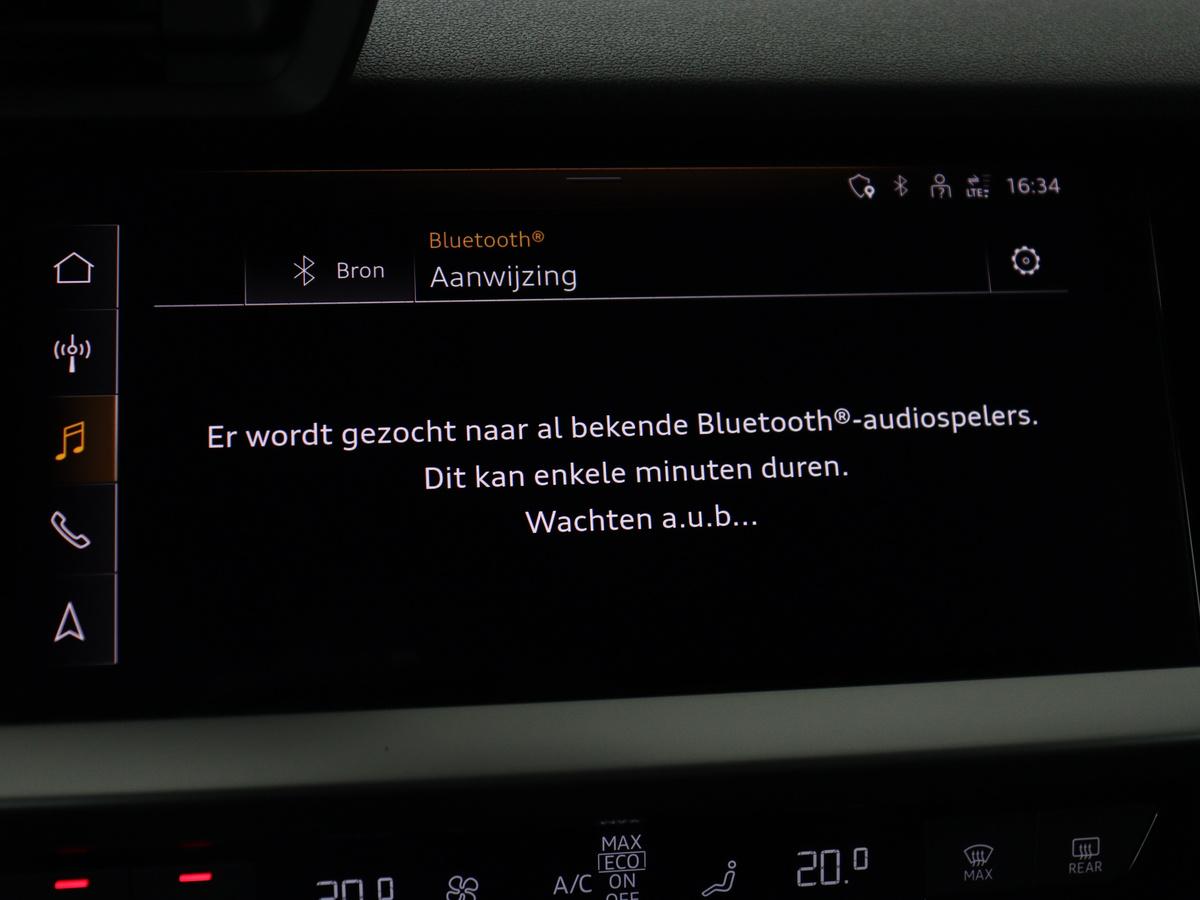 Audi S3 Audi S3 2.0 TFSI S3 quattro | Adaptive cruise | B&O |  Bang & Olufsen | Matrix LED | Leder/Alcantara | Park Assist | Stoelverwarming | Virtual Cockpit | Carplay | Navigatie | Sportstoelen | Climate control