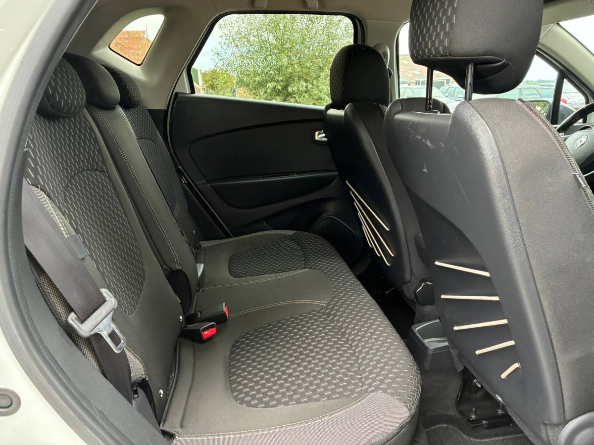 Renault Captur Renault Captur 1.2 TCe Intens | Automaat | Navi + Clima + Cruise nu € 11.975,-!!