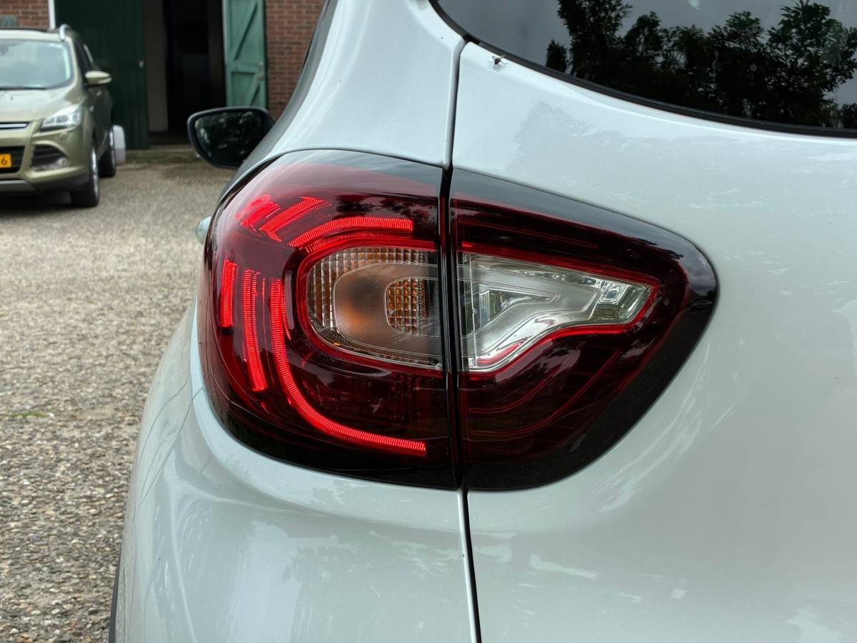 Renault Captur Renault Captur 1.2 TCe Intens | Automaat | Navi + Clima + Cruise nu € 11.975,-!!