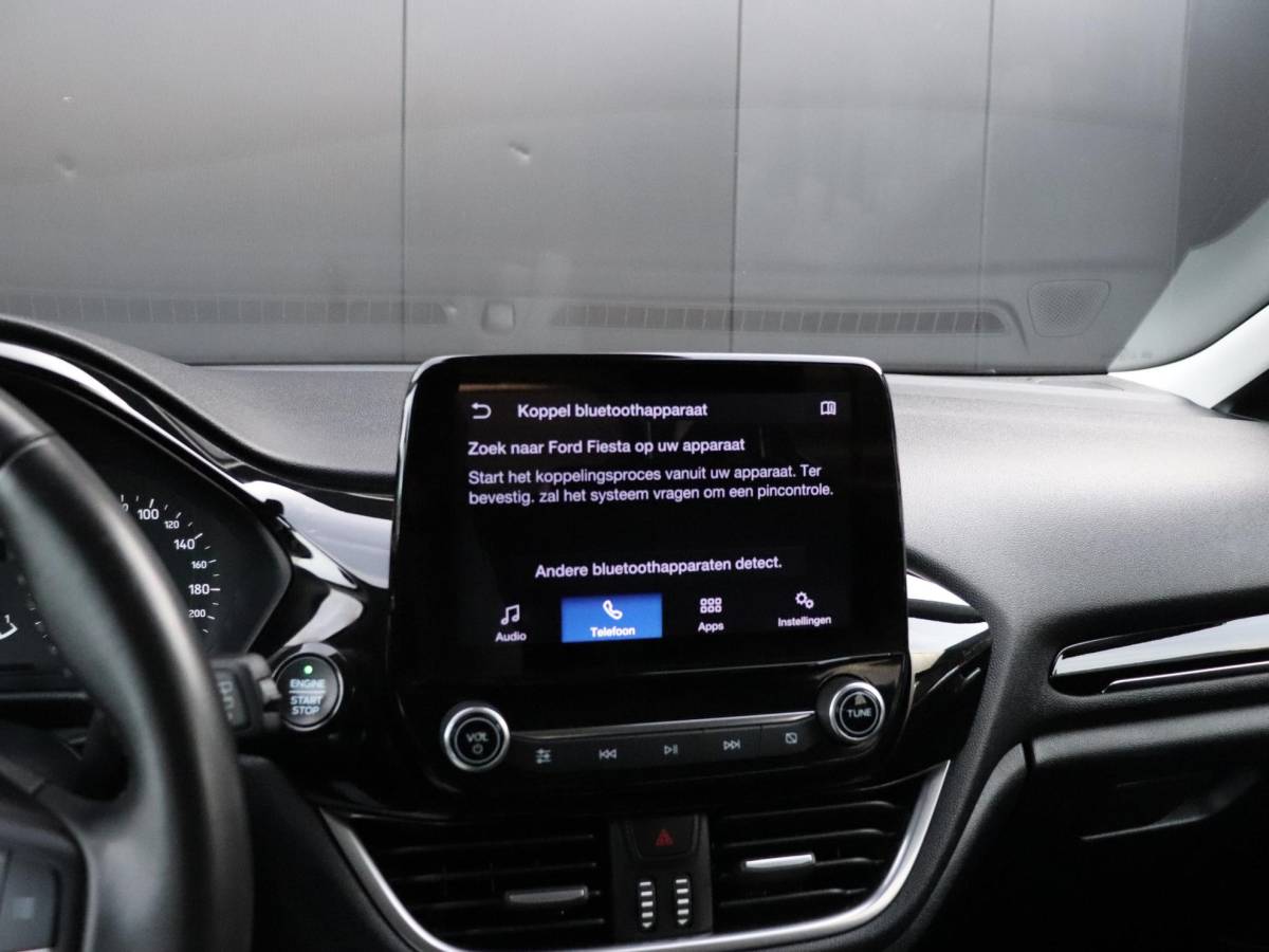 Ford Fiesta Ford Fiesta 1.0 EcoBoost Hybrid Titanium | AUT. | TREKHAAK | STOEL/STUURVERW. | PDC | APPLE CARPLAY |