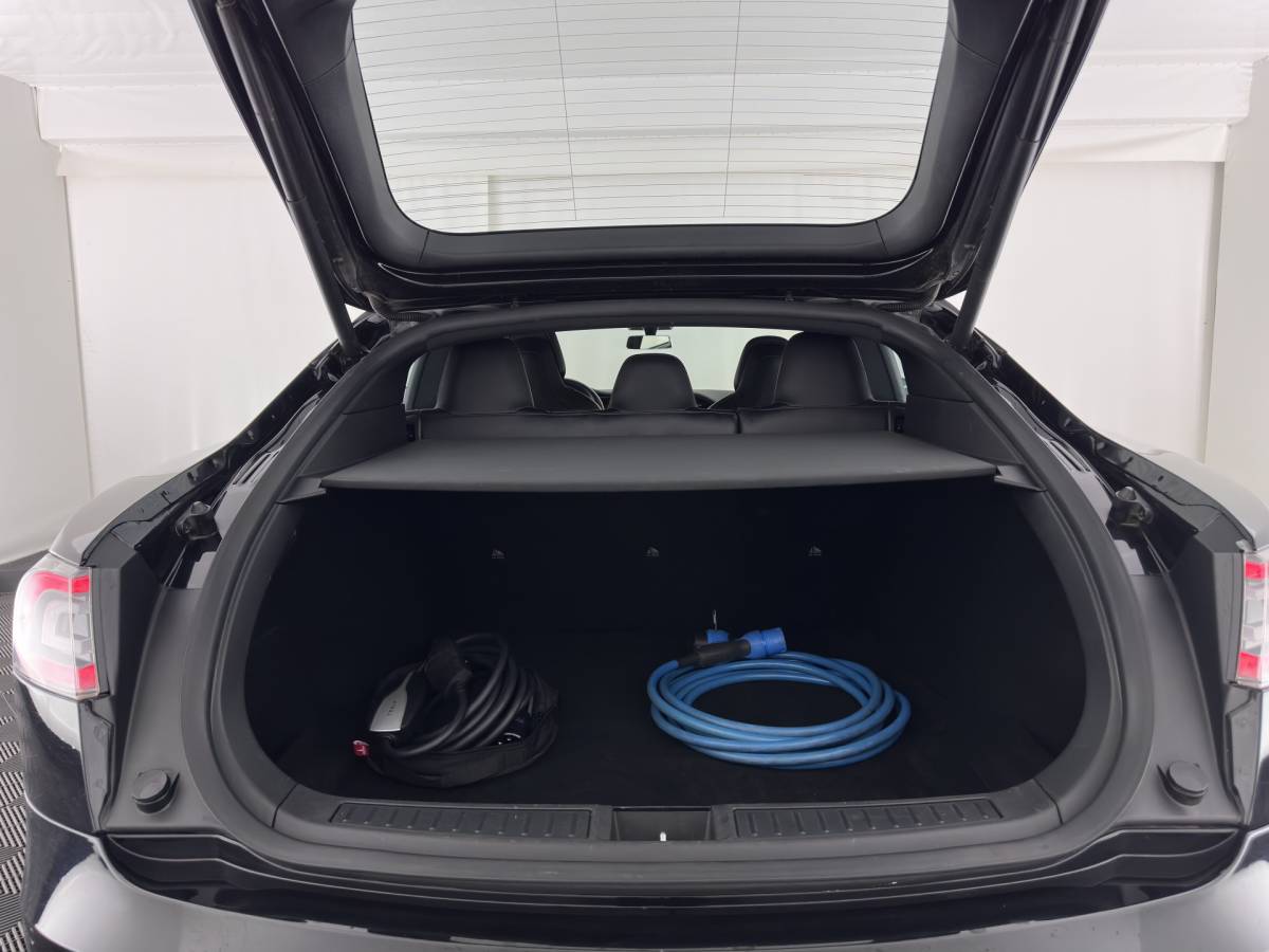 Tesla Model S Tesla Model S 75D Base AWD [ 3-Fase-17kW ] {SoH-89%} Aut. *PANO | LEATHER-FABRIC | AIRSUSPENION | FULL-LED | NAVI-FULLMAP | KEYLESS | HEATED-SPORTSEATS | DIGI-COCKPIT | AUTO-PILOT | CAMERA | 19″ALU*