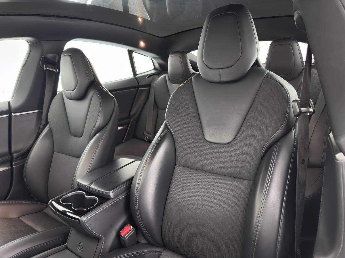 Tesla Model S Tesla Model S 75D Base AWD [ 3-Fase-17kW ] {SoH-89%} Aut. *PANO | LEATHER-FABRIC | AIRSUSPENION | FULL-LED | NAVI-FULLMAP | KEYLESS | HEATED-SPORTSEATS | DIGI-COCKPIT | AUTO-PILOT | CAMERA | 19″ALU*
