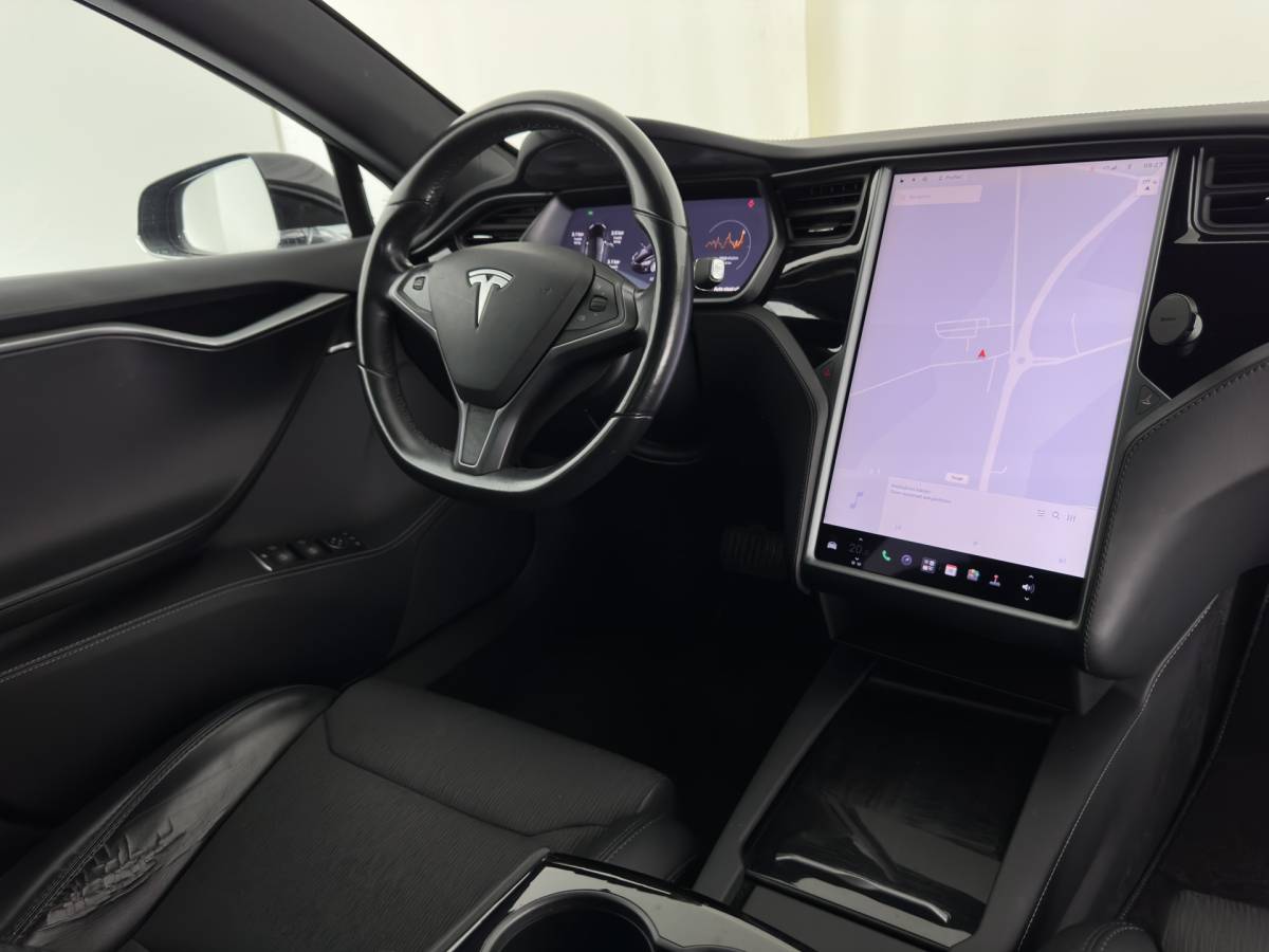 Tesla Model S Tesla Model S 75D Base AWD [ 3-Fase-17kW ] {SoH-89%} Aut. *PANO | LEATHER-FABRIC | AIRSUSPENION | FULL-LED | NAVI-FULLMAP | KEYLESS | HEATED-SPORTSEATS | DIGI-COCKPIT | AUTO-PILOT | CAMERA | 19″ALU*