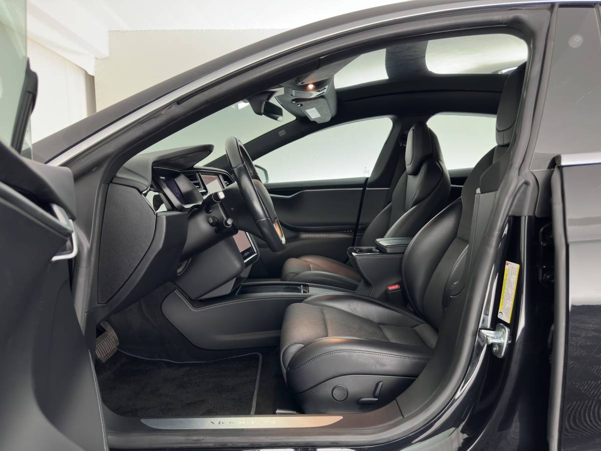 Tesla Model S Tesla Model S 75D Base AWD [ 3-Fase-17kW ] {SoH-89%} Aut. *PANO | LEATHER-FABRIC | AIRSUSPENION | FULL-LED | NAVI-FULLMAP | KEYLESS | HEATED-SPORTSEATS | DIGI-COCKPIT | AUTO-PILOT | CAMERA | 19″ALU*