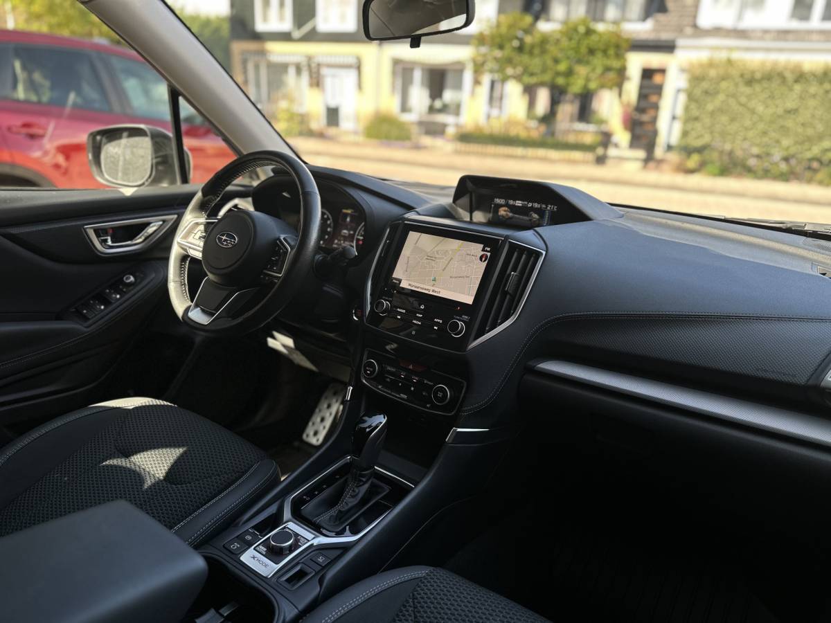 Subaru Forester Subaru Forester 2.0i e-BOXER Comfort Automaat/Trekhaak/Parkeerhulp/Navi/Camera