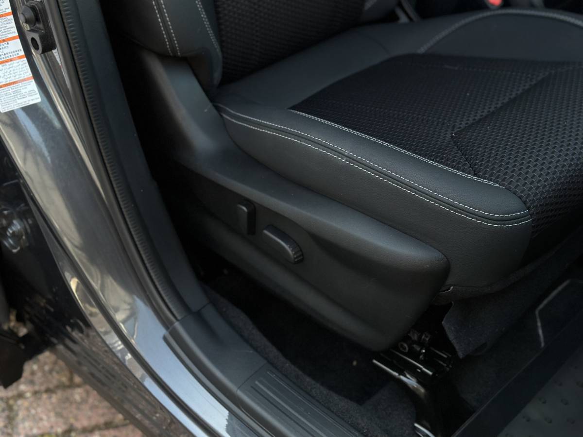 Subaru Forester Subaru Forester 2.0i e-BOXER Comfort Automaat/Trekhaak/Parkeerhulp/Navi/Camera
