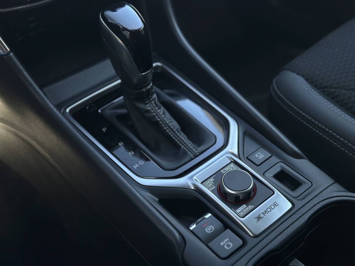 Subaru Forester Subaru Forester 2.0i e-BOXER Comfort Automaat/Trekhaak/Parkeerhulp/Navi/Camera