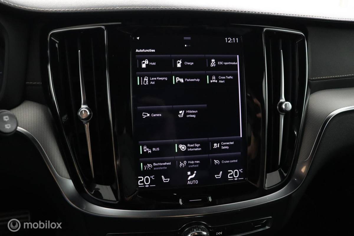 Volvo V60 Volvo V60 2.0 T8 Twin Engine AWD Polestar Engineered | 20″ Velgen | Adaptive Cruise | Pilot Assist | Camera | Harman Kardon | Stoel & Stuurwielverwarming