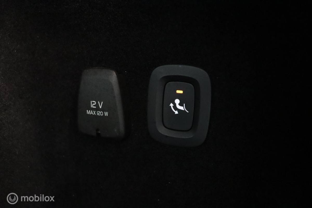 Volvo V60 Volvo V60 2.0 T8 Twin Engine AWD Polestar Engineered | 20″ Velgen | Adaptive Cruise | Pilot Assist | Camera | Harman Kardon | Stoel & Stuurwielverwarming