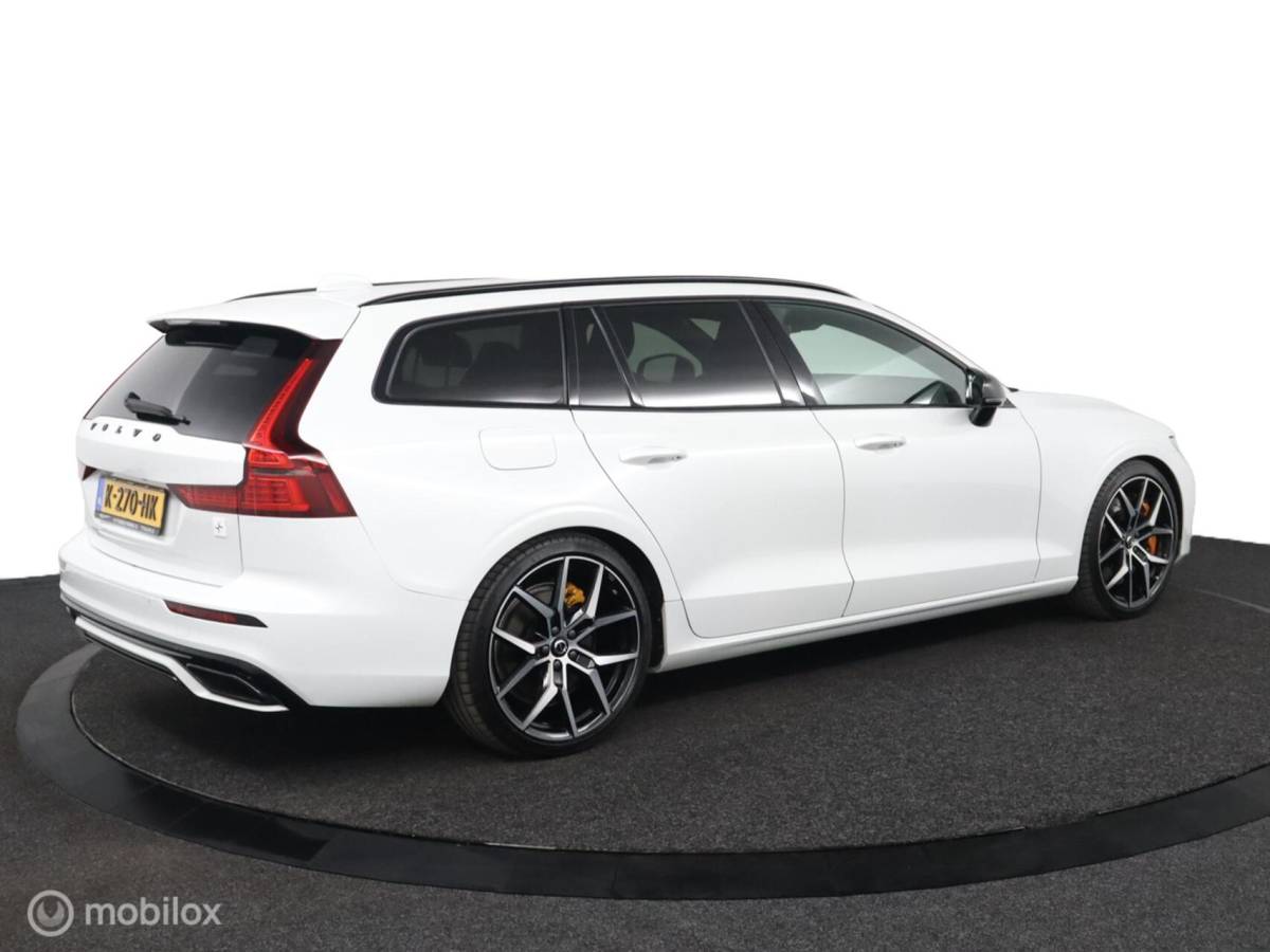 Volvo V60 Volvo V60 2.0 T8 Twin Engine AWD Polestar Engineered | 20″ Velgen | Adaptive Cruise | Pilot Assist | Camera | Harman Kardon | Stoel & Stuurwielverwarming