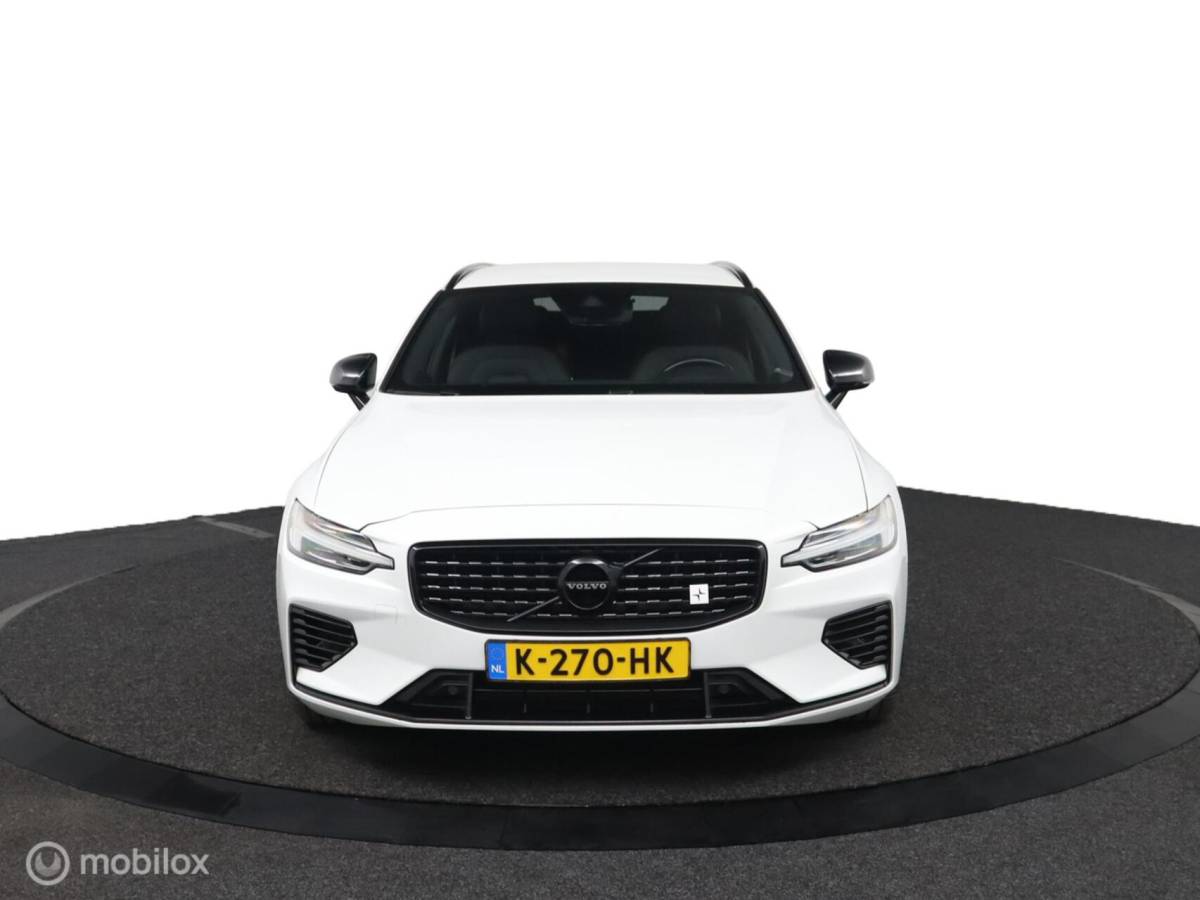 Volvo V60 Volvo V60 2.0 T8 Twin Engine AWD Polestar Engineered | 20″ Velgen | Adaptive Cruise | Pilot Assist | Camera | Harman Kardon | Stoel & Stuurwielverwarming