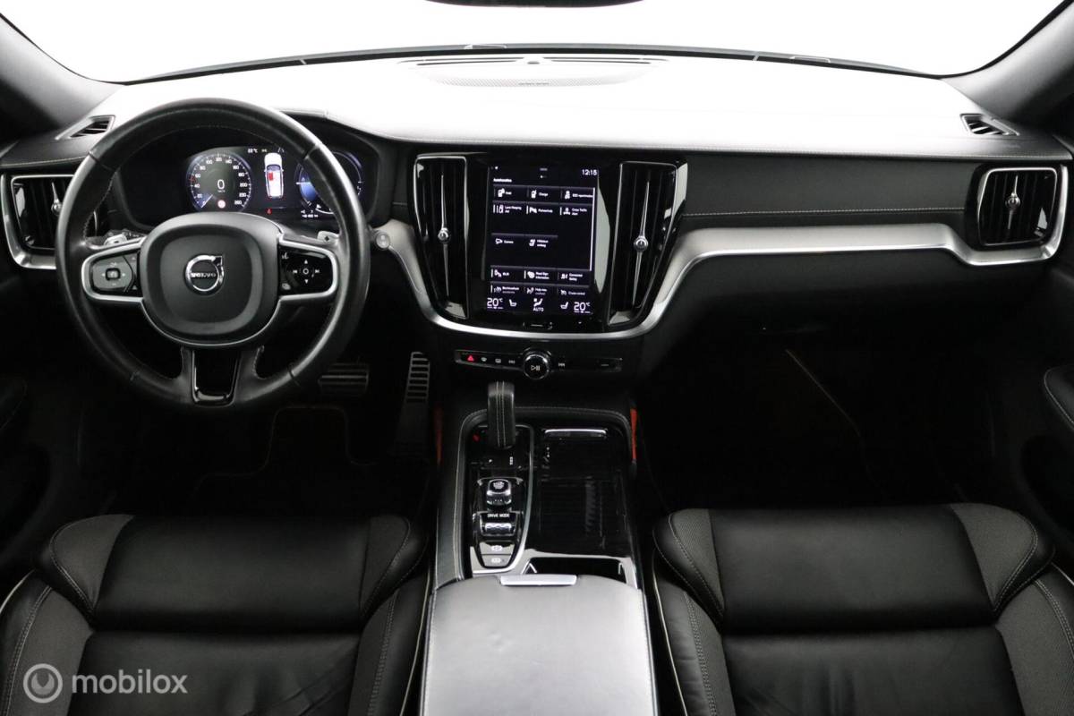Volvo V60 Volvo V60 2.0 T8 Twin Engine AWD Polestar Engineered | 20″ Velgen | Adaptive Cruise | Pilot Assist | Camera | Harman Kardon | Stoel & Stuurwielverwarming